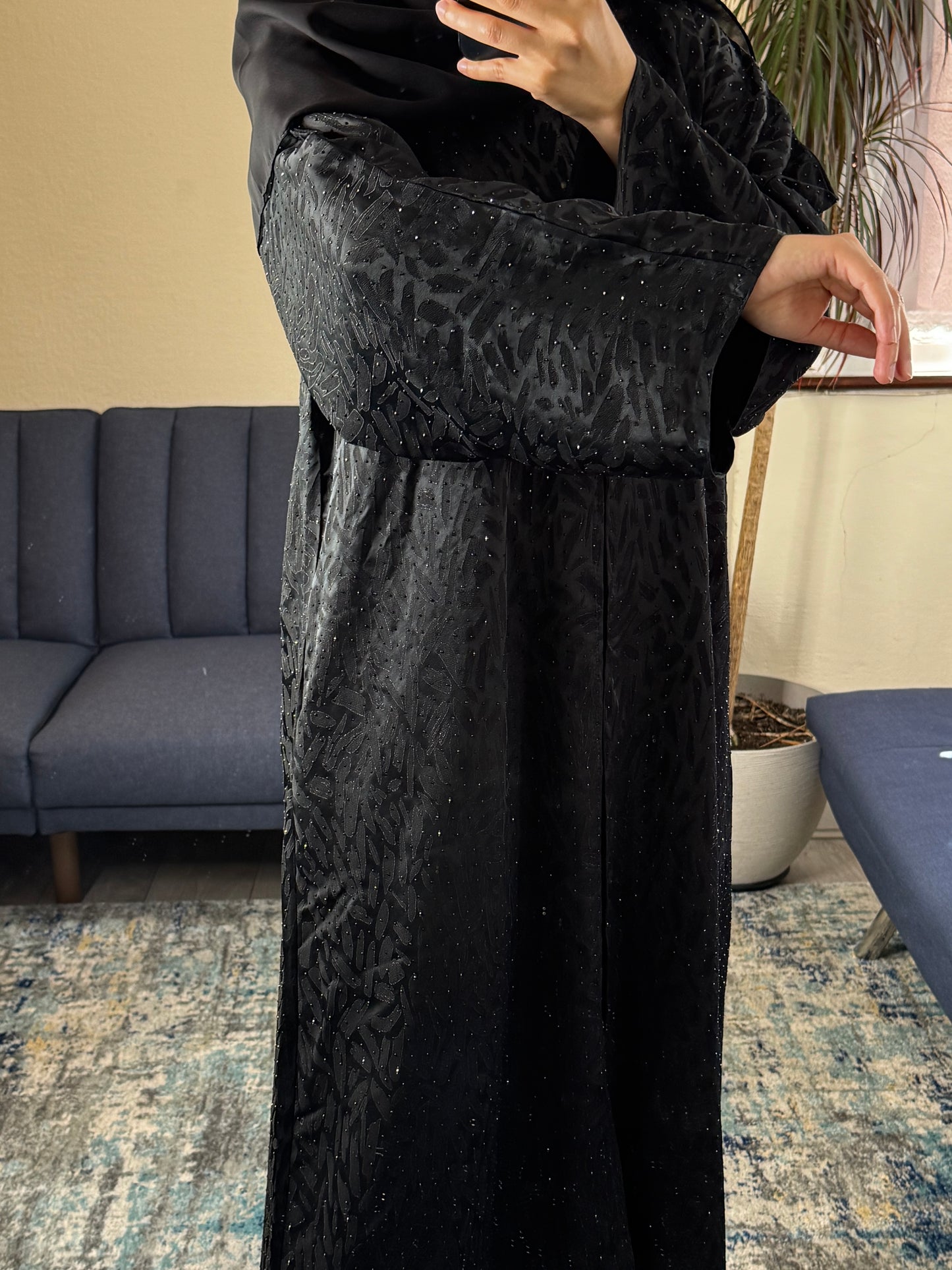 Black Jacquard Shimmer Open Abaya