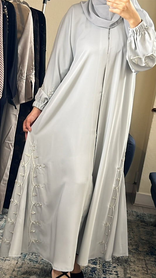 Light gray abaya