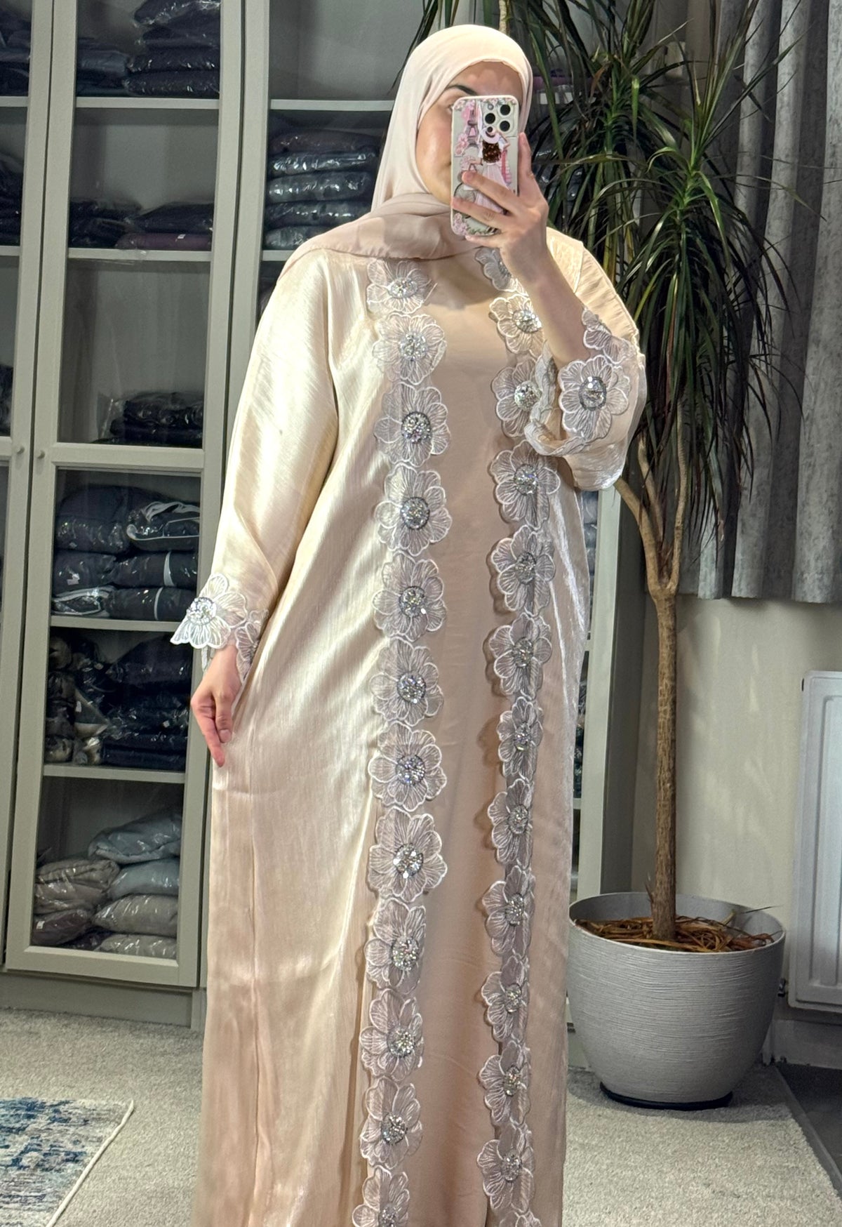 Pearl Floral Embroidered Abaya Set