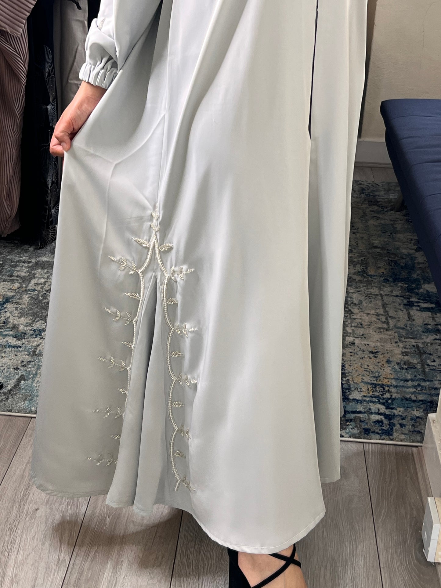 Light gray abaya