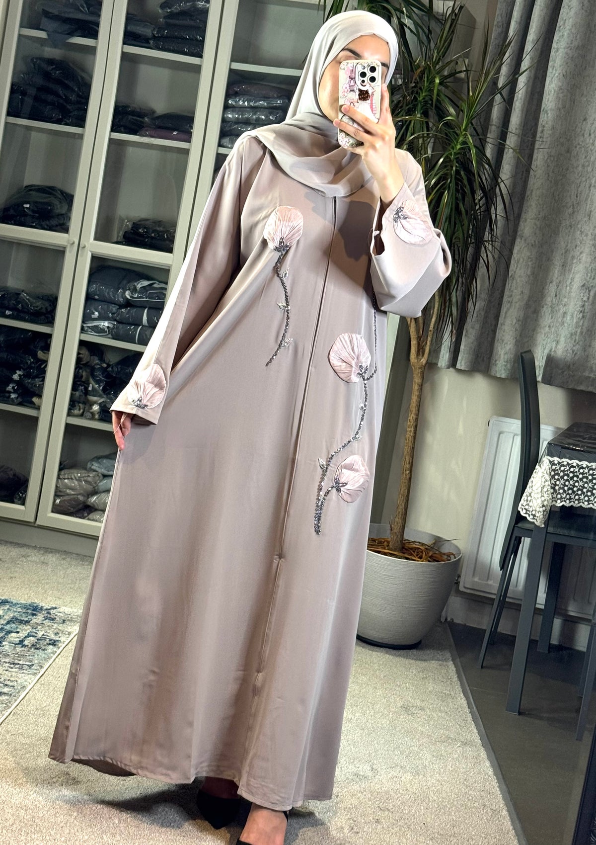 Magnolia Bloom Abaya — Warm Taupe