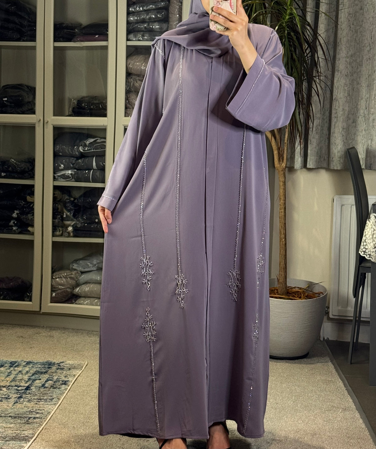 Silver Vine Embroidered Abaya Set — Dusty Lilac