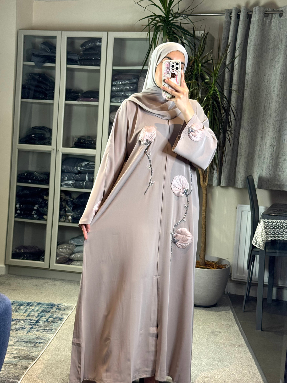 Magnolia Bloom Abaya — Warm Taupe