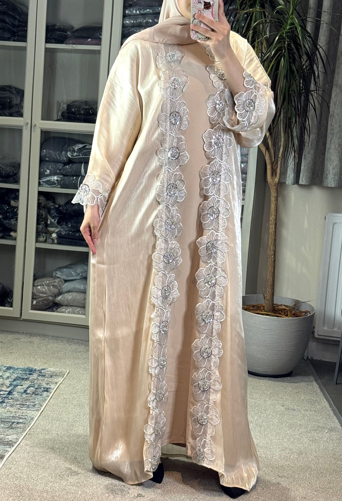 Pearl Floral Embroidered Abaya Set