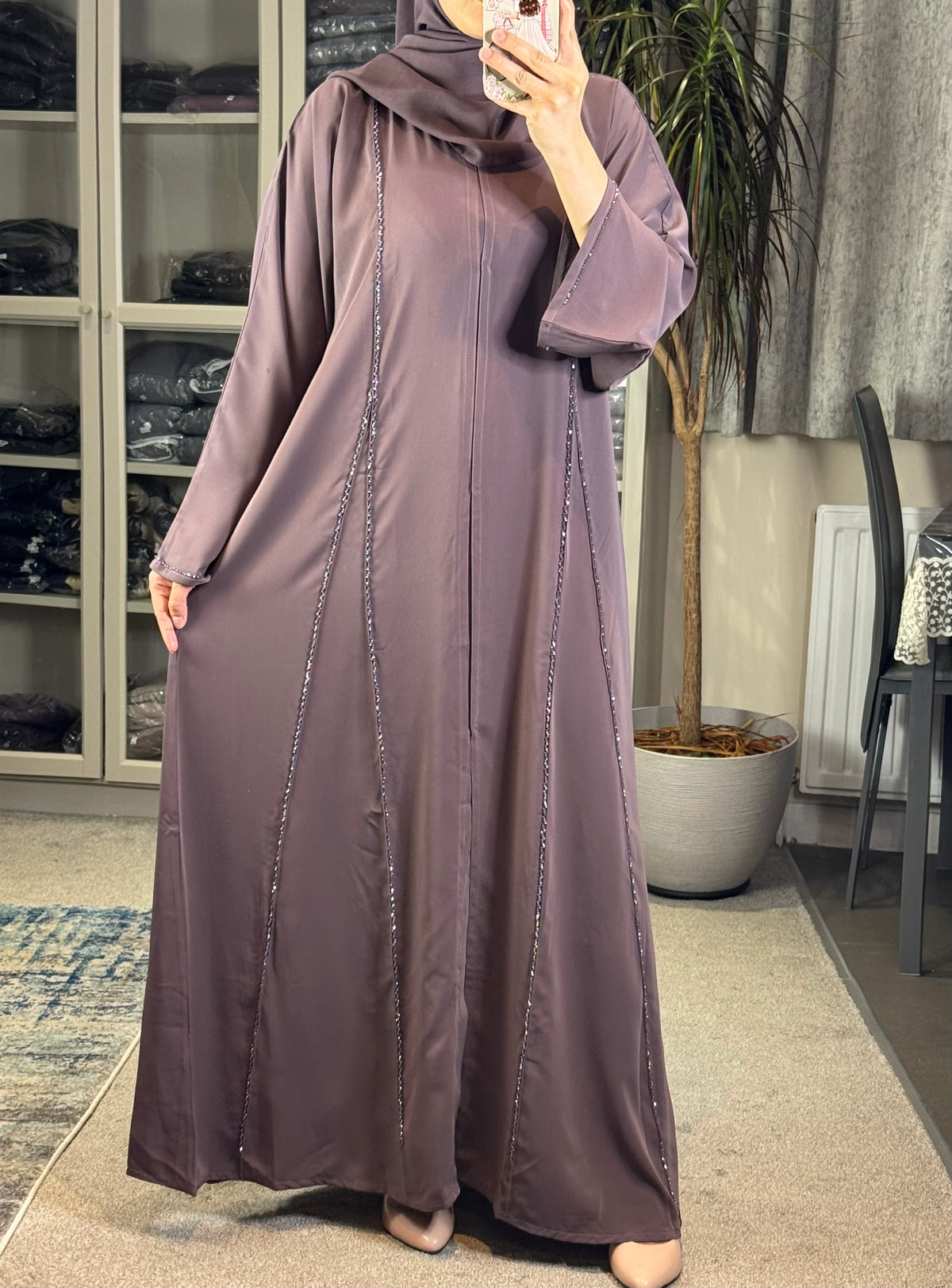 Dusty Mauve Beaded Abaya