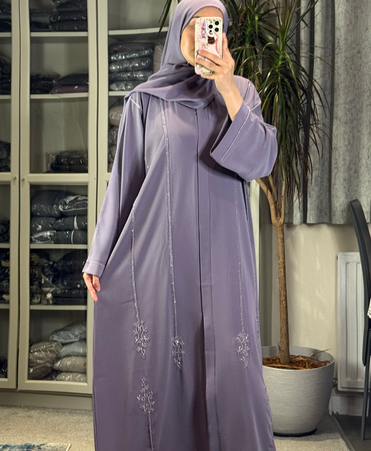 Silver Vine Embroidered Abaya Set — Dusty Lilac