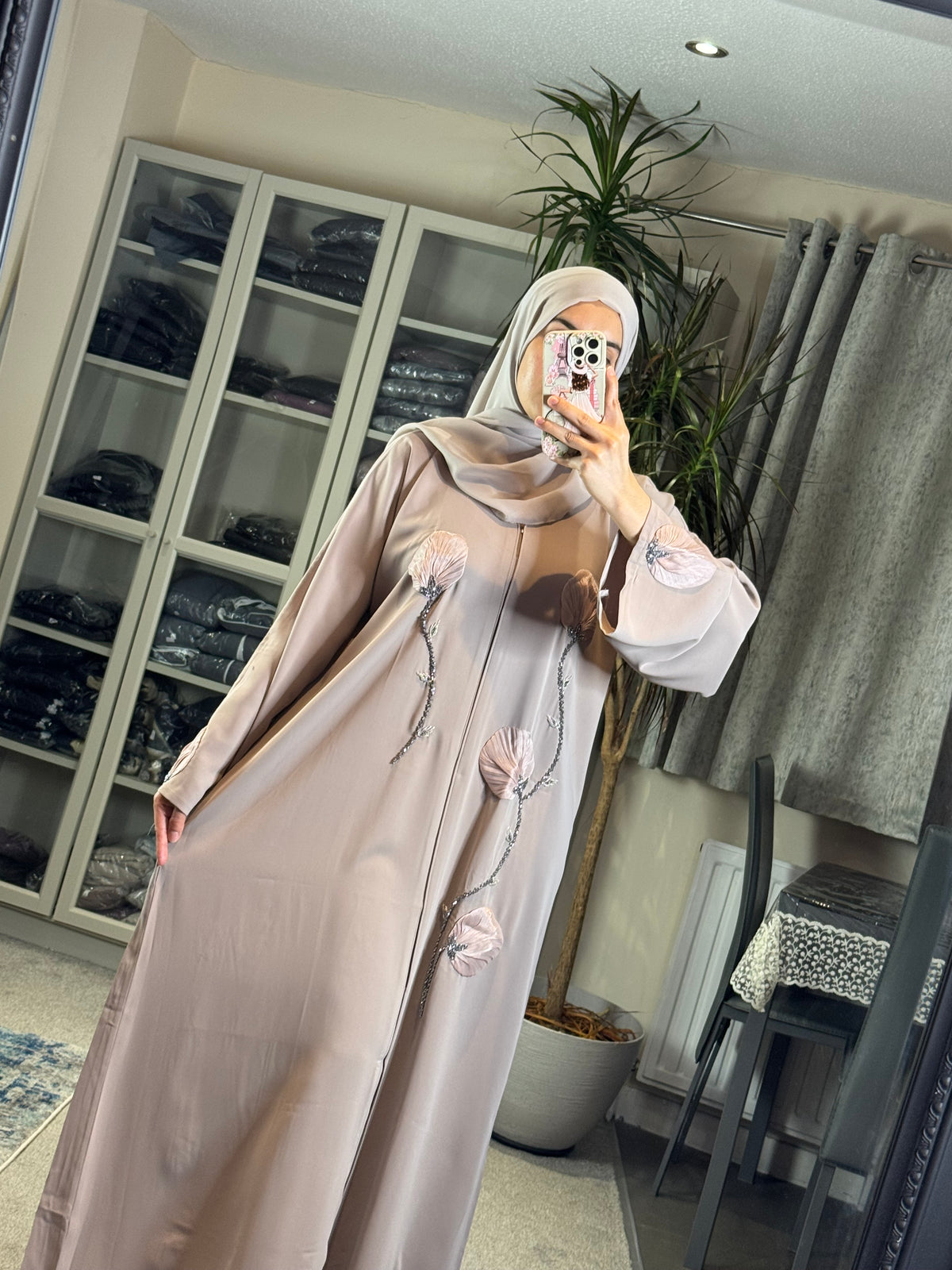 Magnolia Bloom Abaya — Warm Taupe
